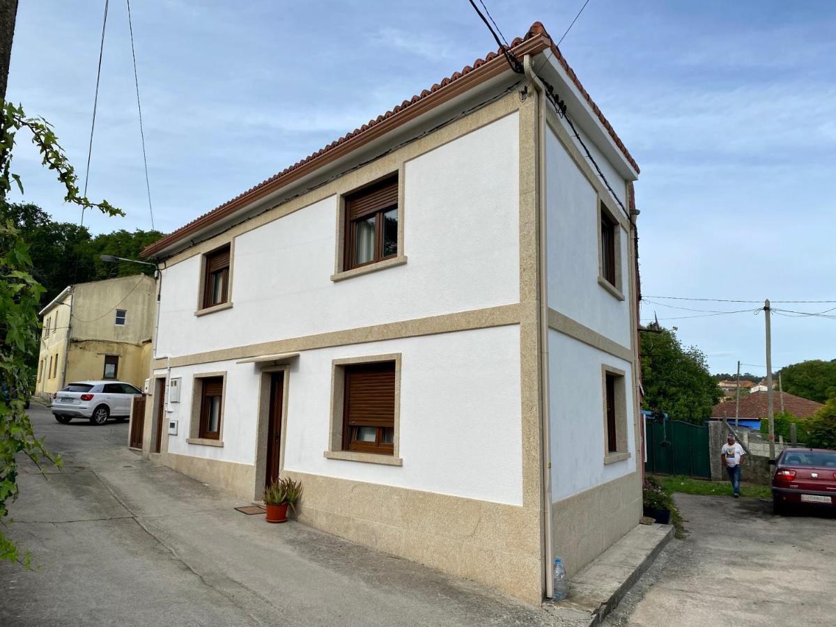 Casa Longán, completo alojamiento cerca de la playa Cangas do Morrazo Exterior foto